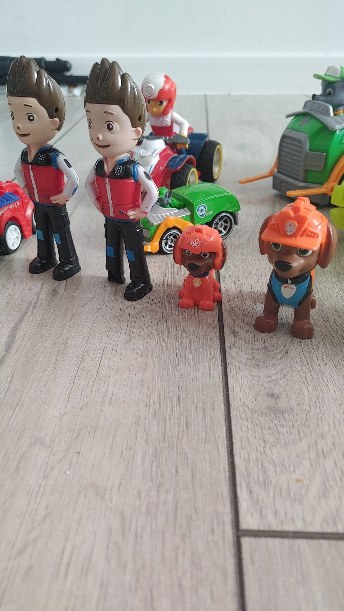 Psi patrol zestaw zabawki chase rubble zuma  skye