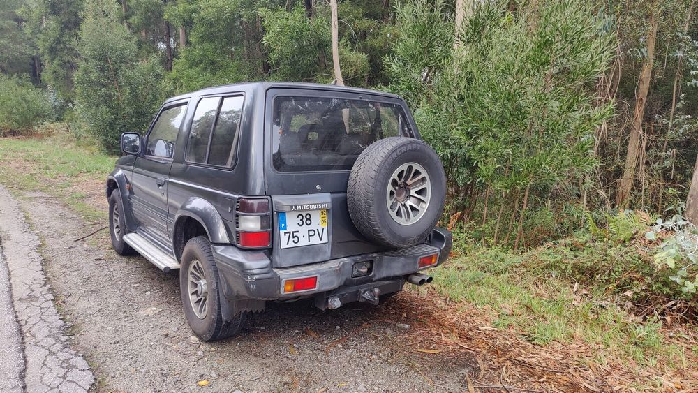 Mitsubishi Pajero 2.5 GLS
