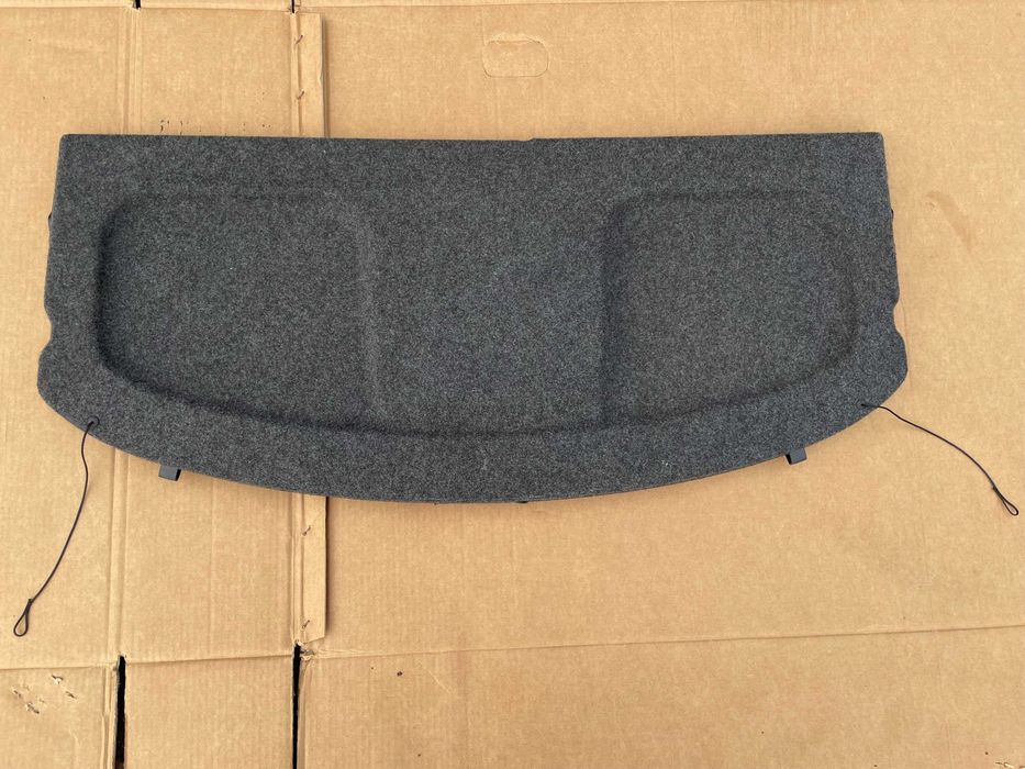 Półka bagażnika Toyota Auris I