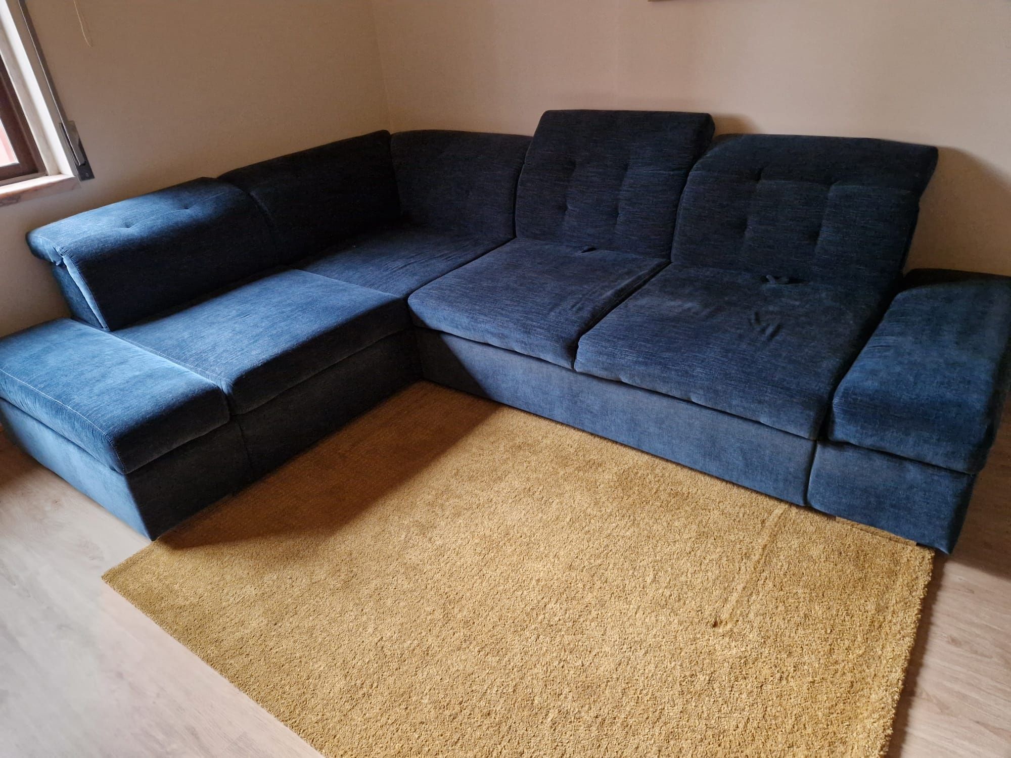 Sofá de canto com chaise longue novo