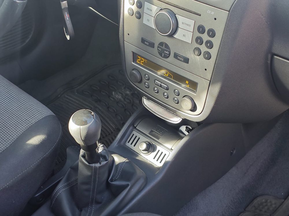 Opel Corsa 1.3 CDTI – Nacional • Único Dono • Como Novo