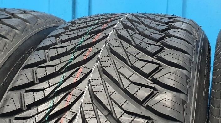 4 x 235/55 R17 Sprzedam nowe opony całoroczne Austone ! Zapraszamy