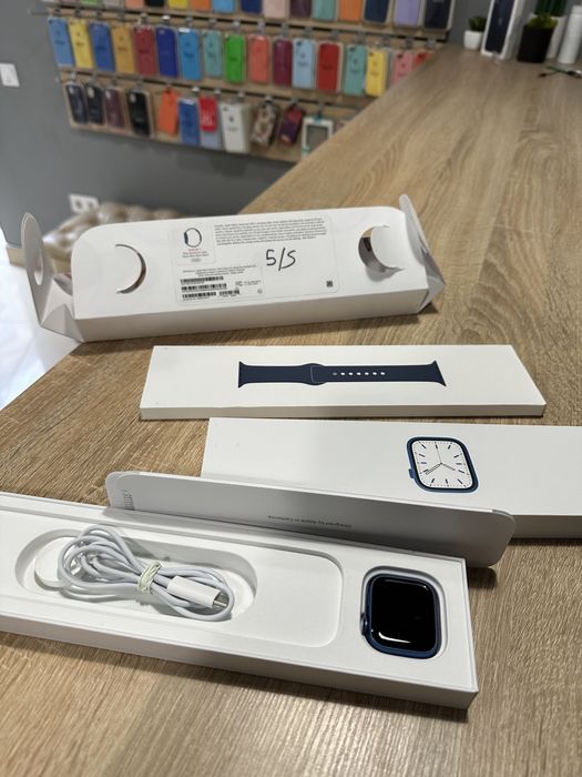 Apple Watch 8 41" 100% біля ТЦ Форум iLove Store іphone