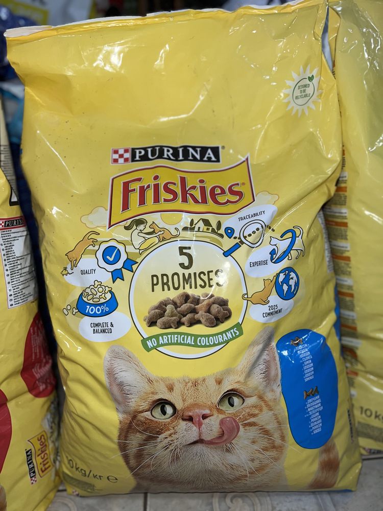 Friskies Фрискас 10 кг рыба,курка,телятина. Стерилка лосось.