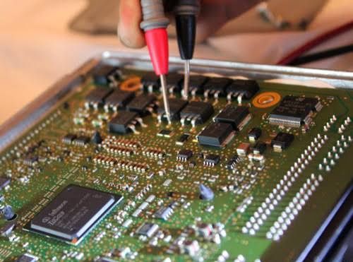 Відновлення блока керування двигуном, ремонт блока керування двигуном