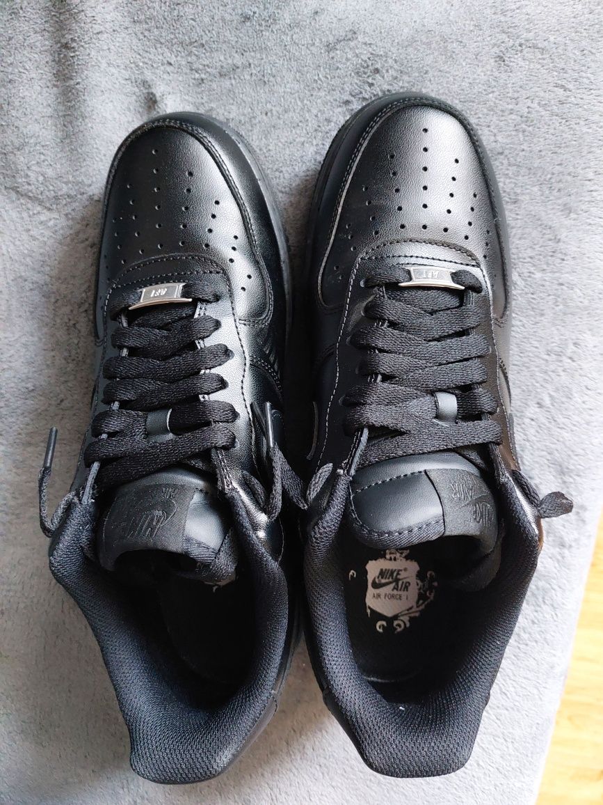 Nike Air Force 1 Black (czarne)