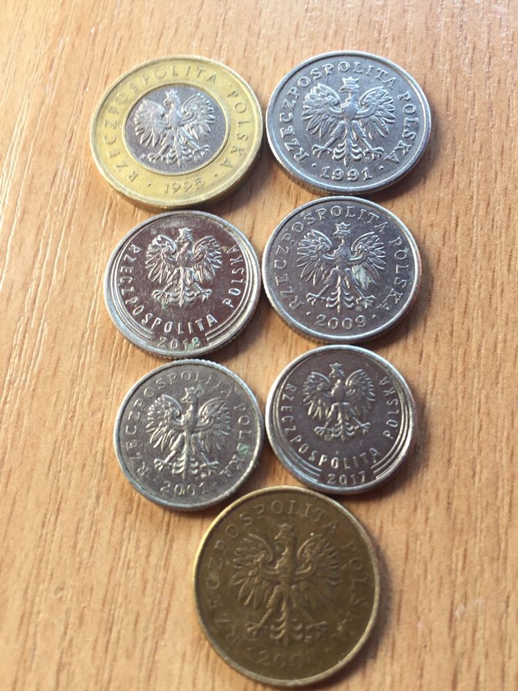 Монеты: Польши, Грузии, Израиля, Румынии, СССР.