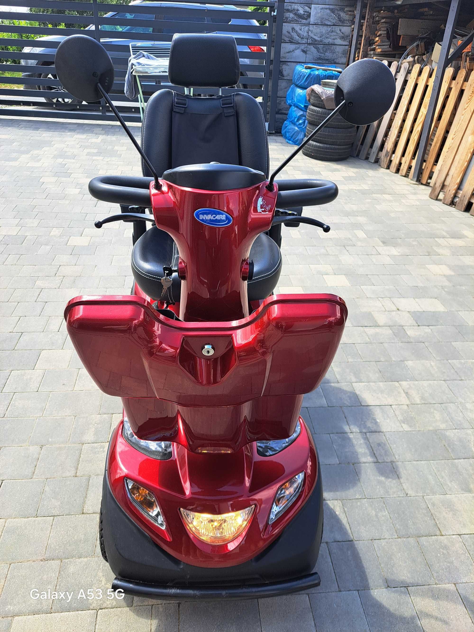Invacare Comet- skuter dla seniora