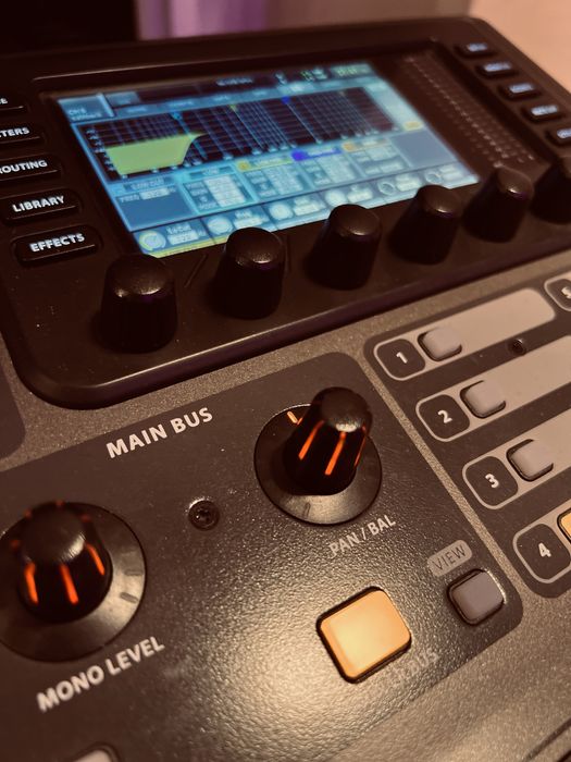Behringer X32 Producer + hard case !!!