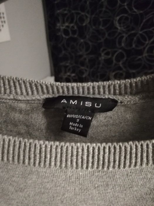 AMISU s/m 36/38, sweterek AMISU 36/38 s/m szary śliczny