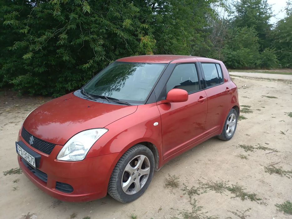 Suzuki Swift HAK klimatyzacja czujniki cofania ZADBANY po dużym SERWISIE