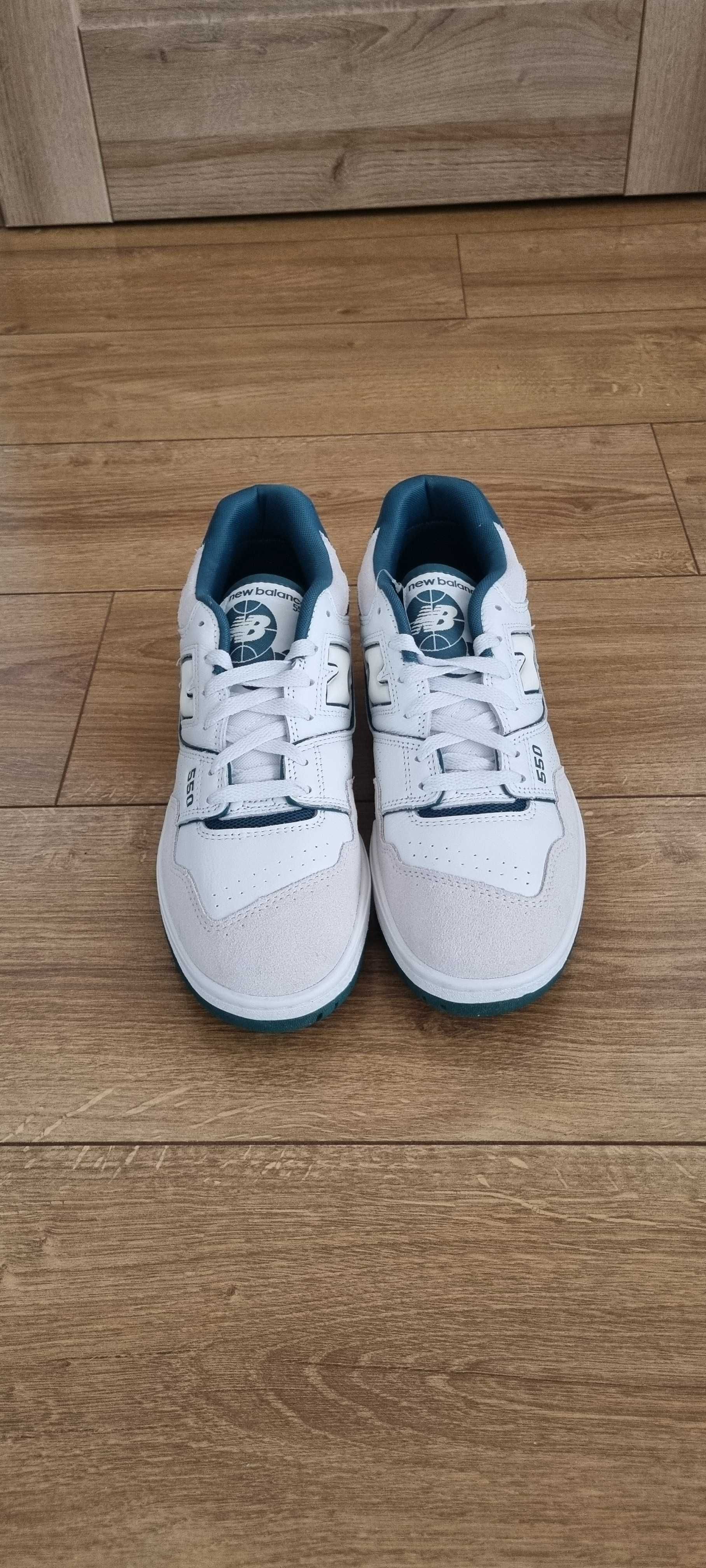 Białe trampki New Balance