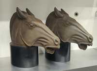 2 estátuas de cavalo decorativas novas