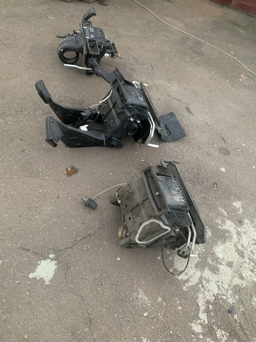 Продам печку мерседес 124. 190 W 201