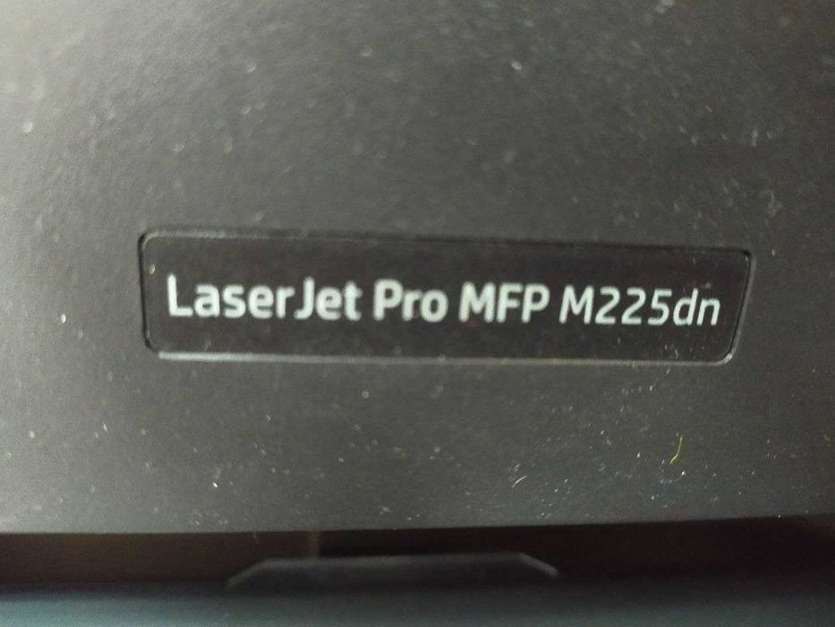 Продам МФУ б/у з коробкою та документами в ідеальному стані