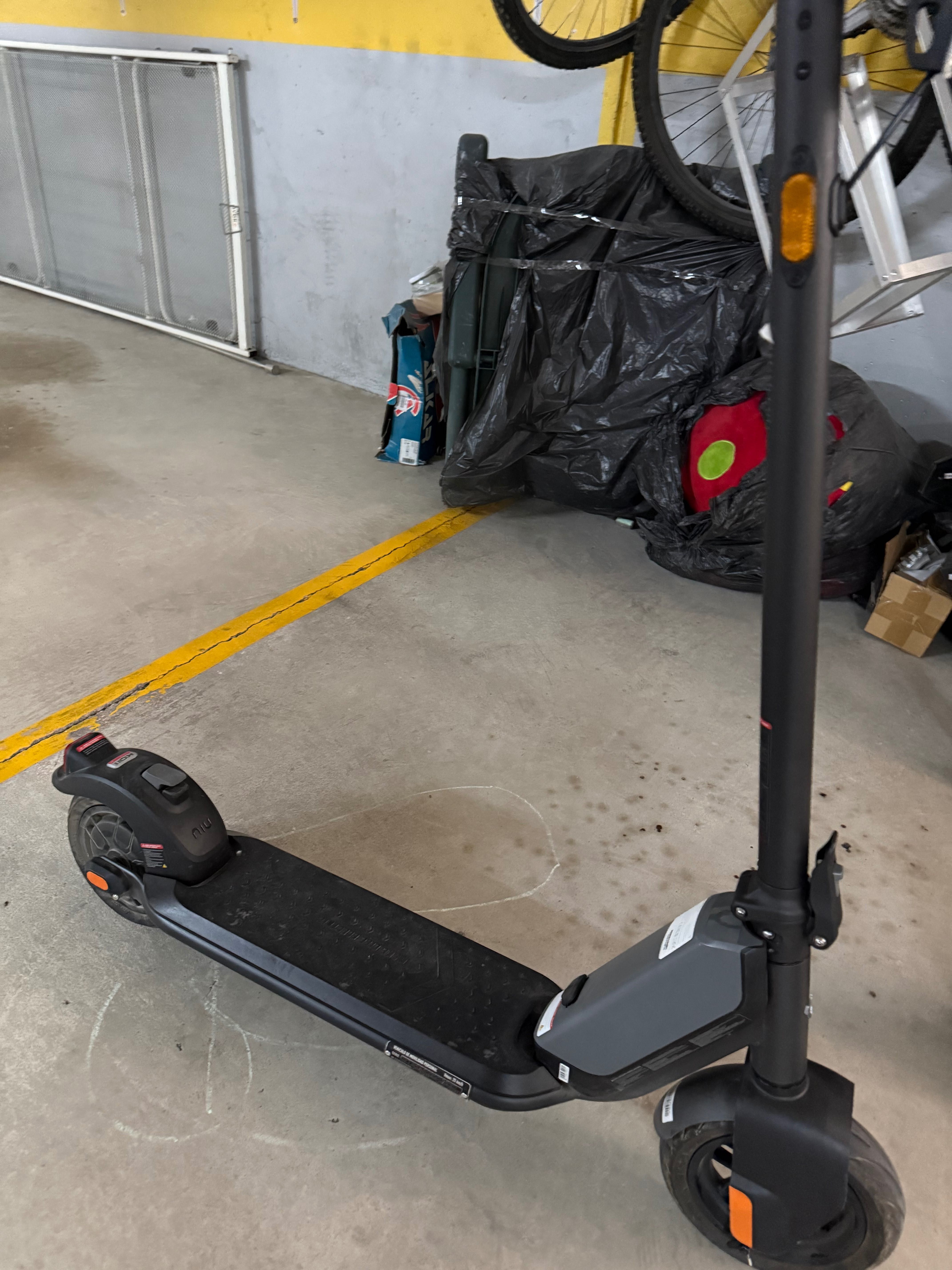 Vendo trotinete nova
