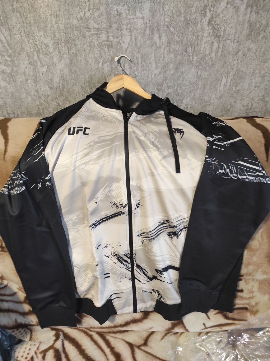 Спортивная кофта UFC Venum Authentic Fight Week Sand (Размер 3XL)