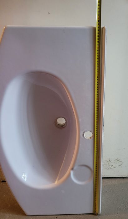 Umywalka łazienkowa koło