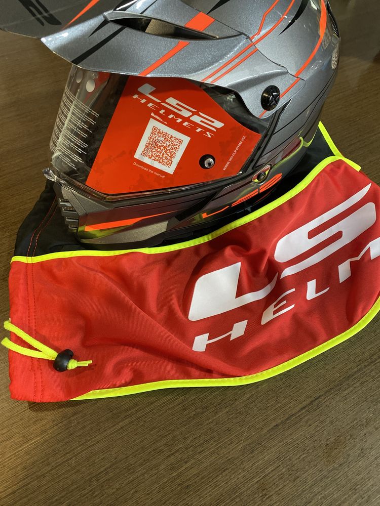 Capacete LS2 PIONNER