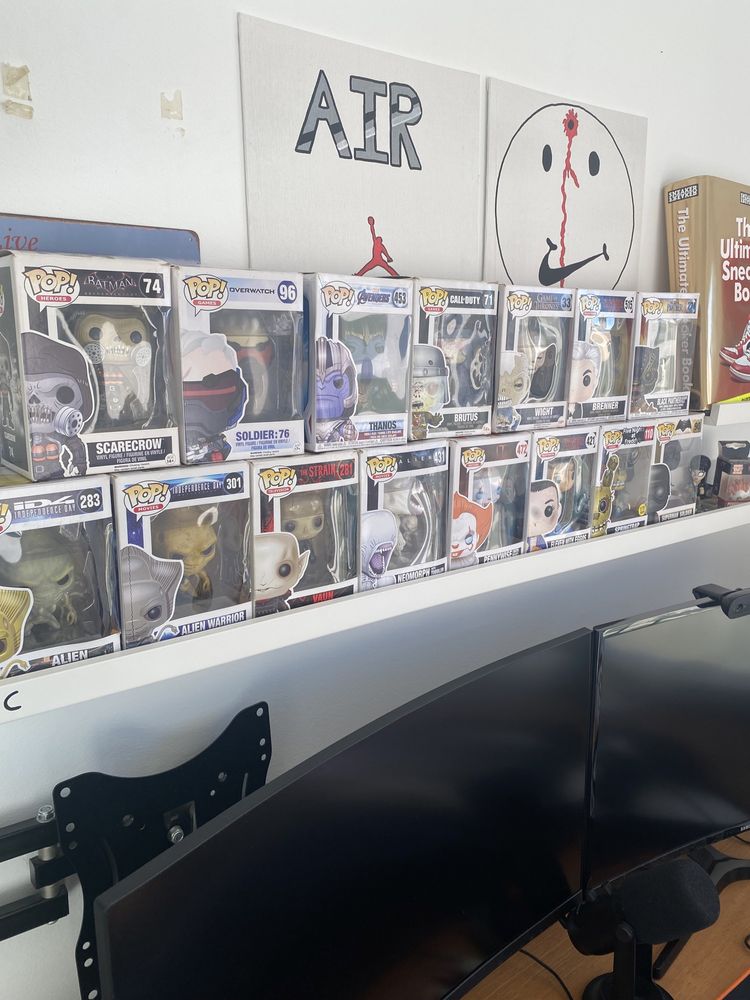 Coleção 15 Pop Figures *NA CAIXA*