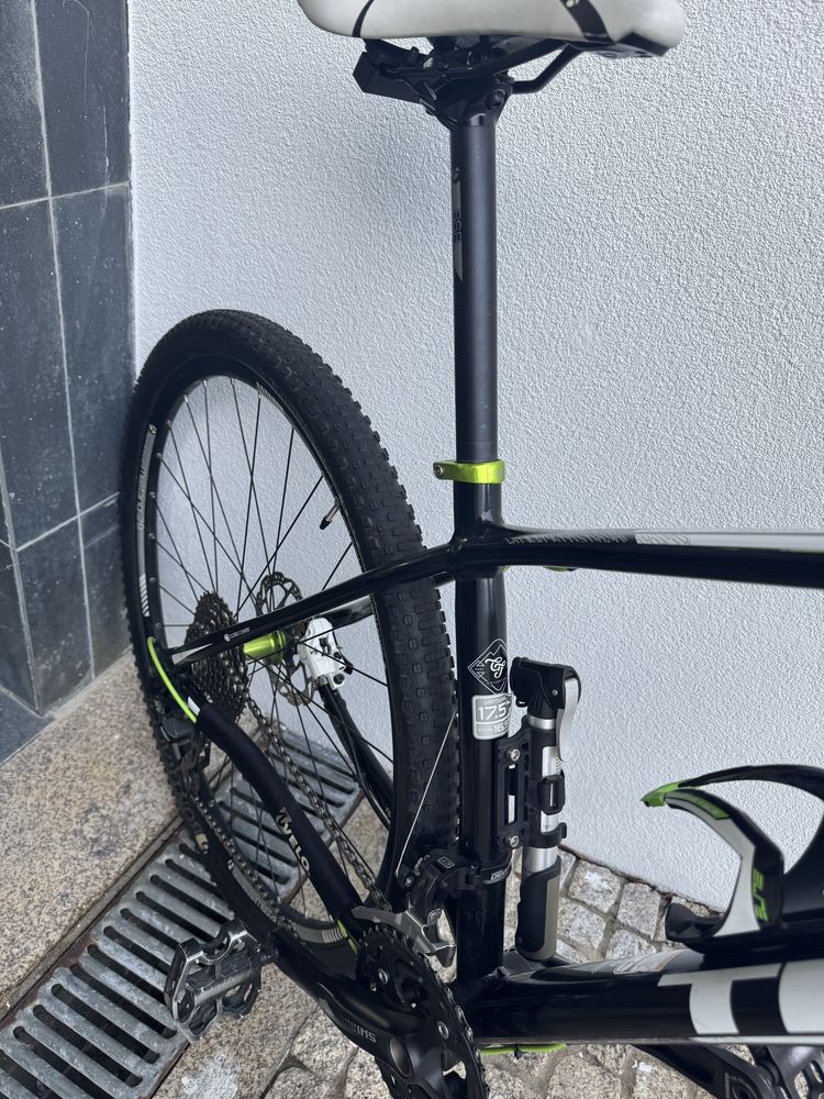 Bicicleta Trek XCaliber 5