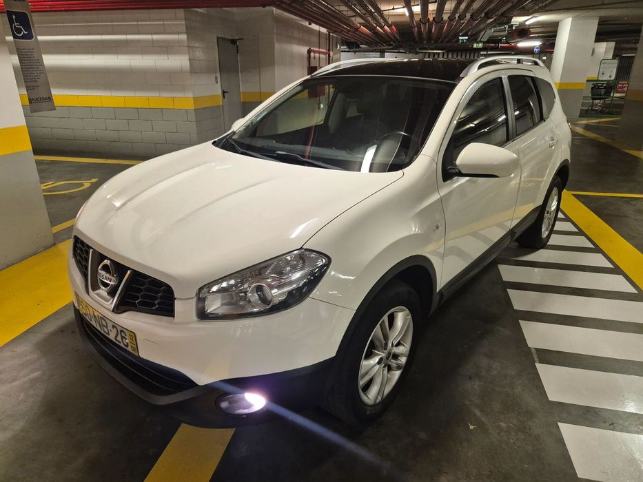 Nissan Qashqai +2 1.5 dCi Tekna Premium 17