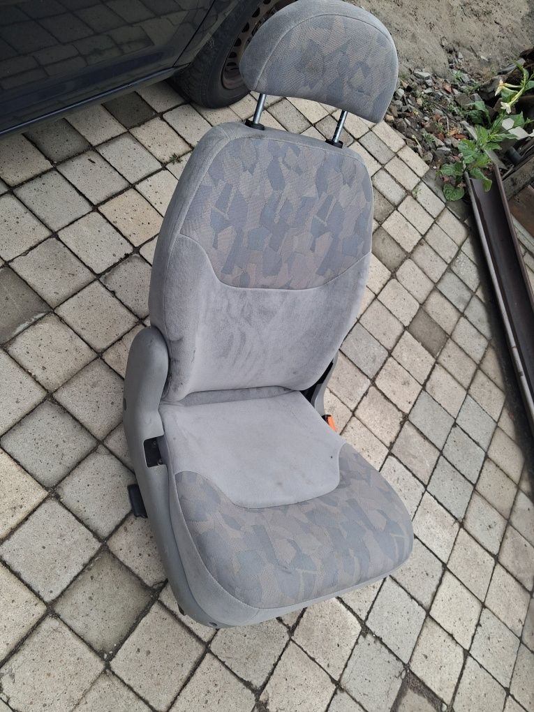 Fotel tył  vw sharan seat alhambra 95-10 ford galaxy 95-05