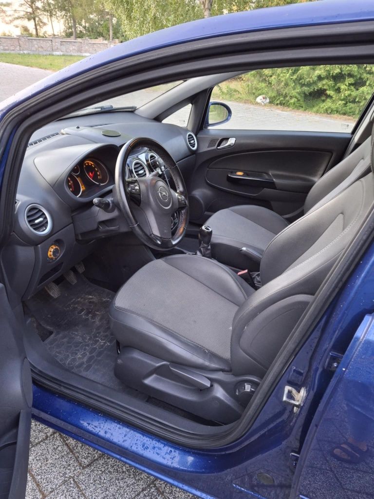 Opel Corsa 1,4 2008