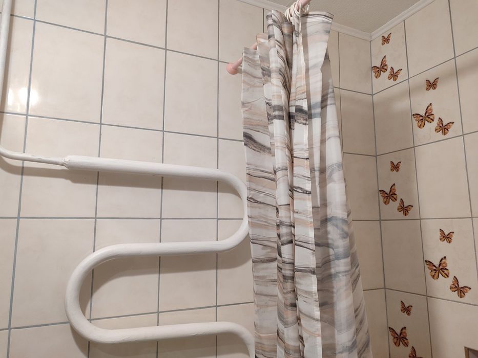 2к після ремонту вул.Веденська 26 ст.м Контрактова площа 10 хв пішки