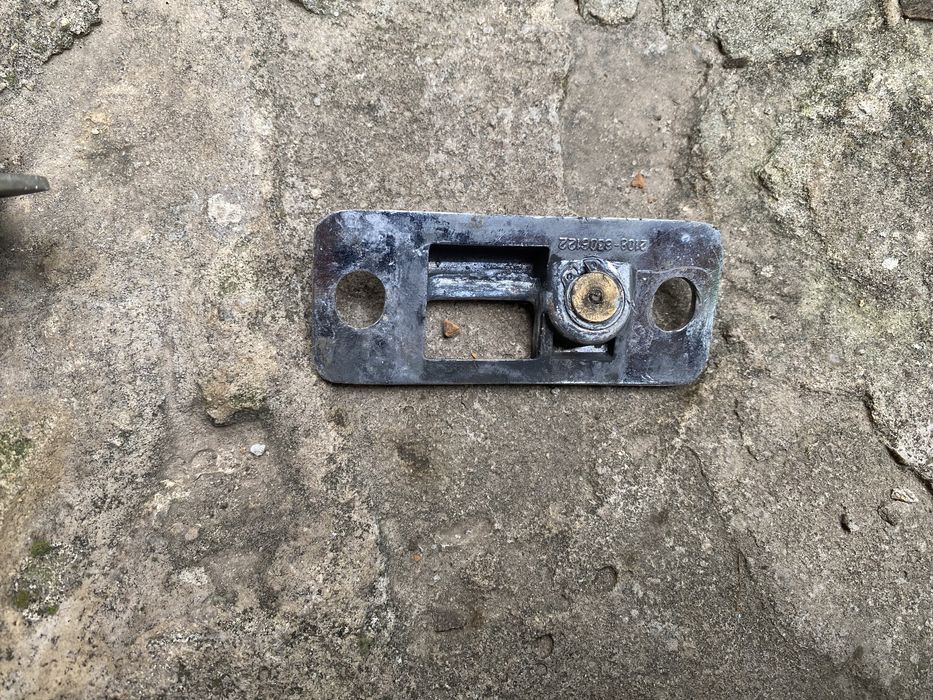 Замок багажника ВАЗ 2108 2109 2113 2114