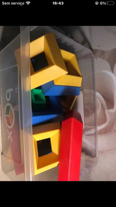 box puzzle piramidal 3D