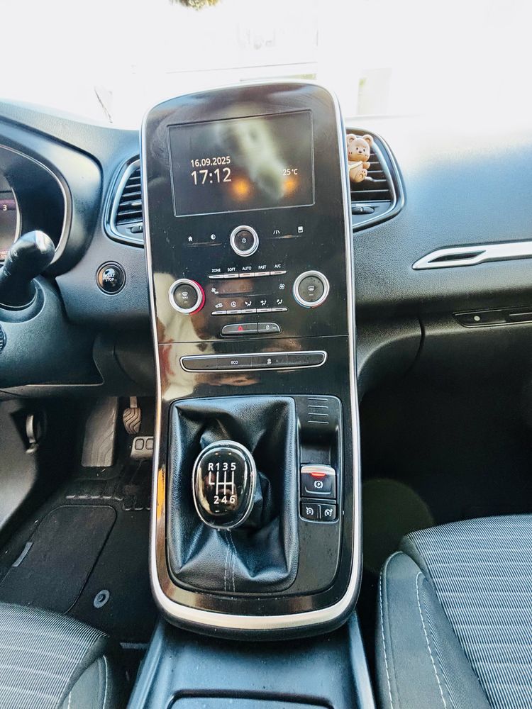 Renault Grand Scenic 7 lugares