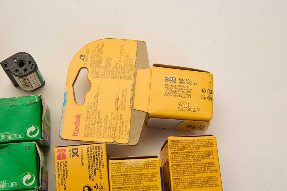 Filmy 35mm i APS kolor stare Kodak Fuji AGFA