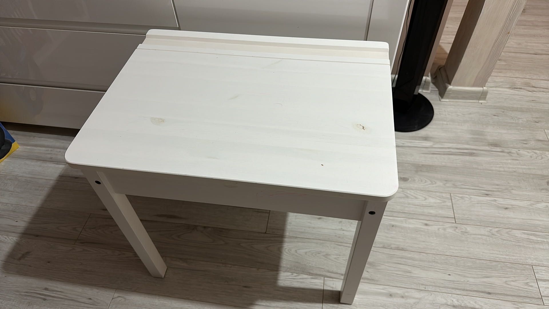 Ikea sundvik stolik + krzesło