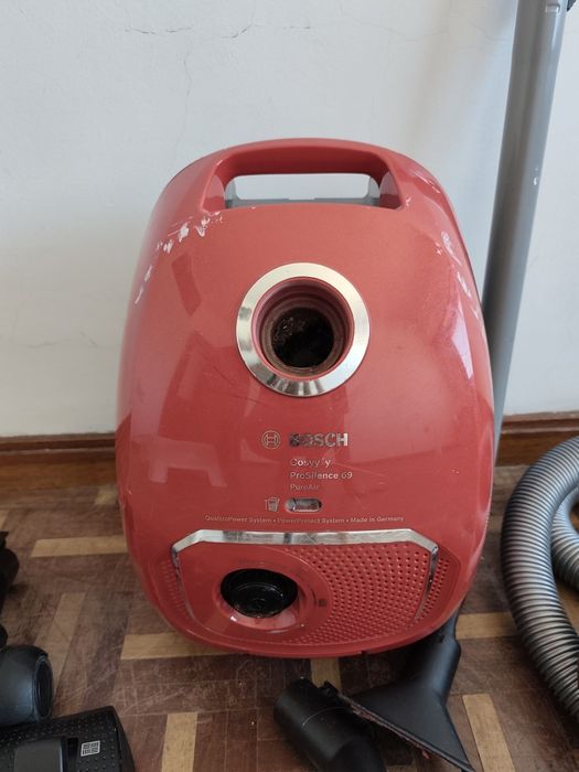 Aspirador com saco Bosch