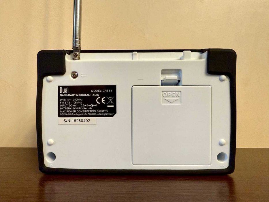 Портативний цифровий DAB/DAB+ FM RDS радіоприймач Dual DAB 81