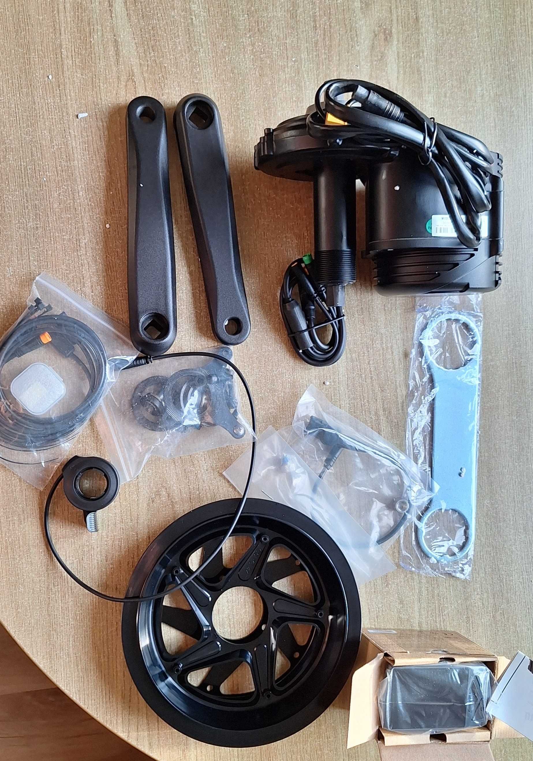 Silnik Elektryczny do roweru TongSheng TSDZ8 48V 750W  wyświetla EKD01
