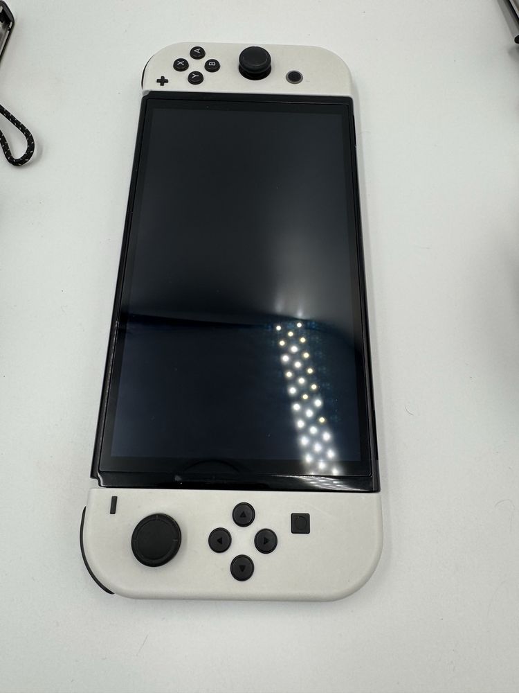 Nintnedo Switch Oled Miesiac Gwarancji