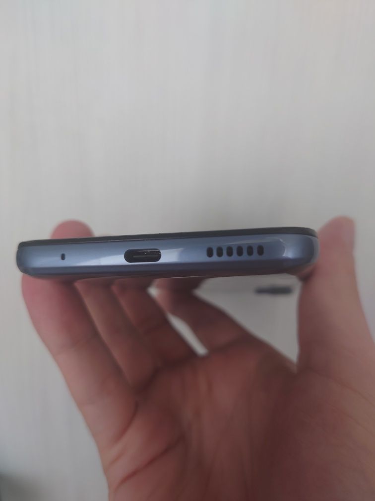 Смартфон Motorola g60 6/128 120hrz