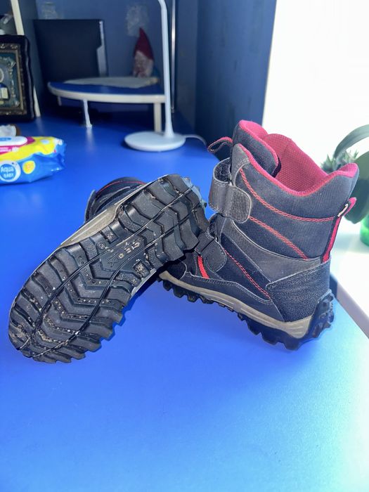 Дитячі ботінки Geox