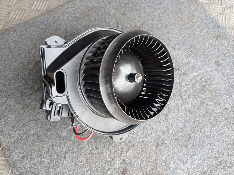 Моторчик пічки Спрінтер 907-910.