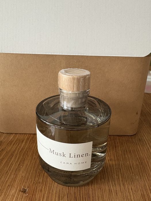 Zara home musk linen 200ml home fragrance