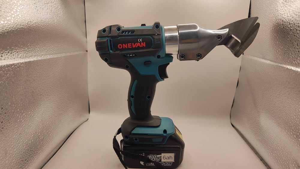 Nożyce do cięcia blachy / akumulatorowe / do aku Makita 18v