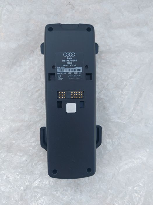AUDI Uchwyt na telefon