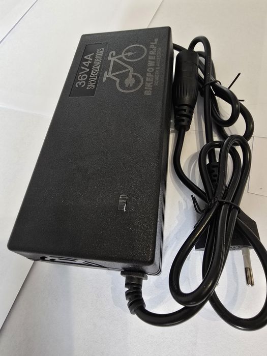 Ładowarka rower elektryczny 36V 4A 3Pin Yamaha
