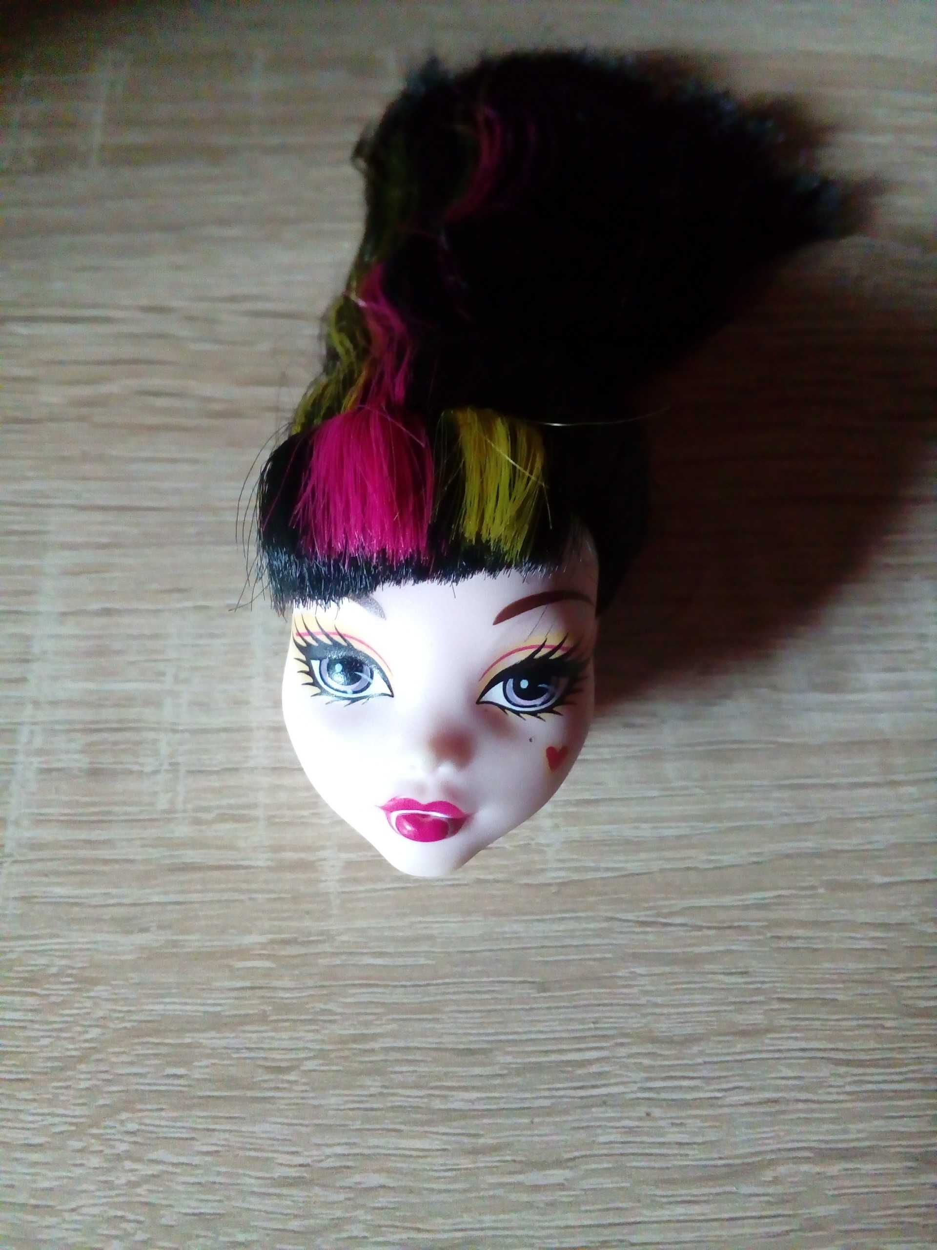 Monster High głowa Draculaura