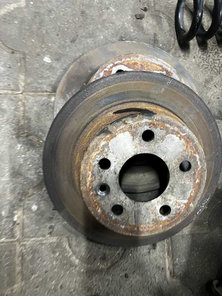 Диски гальмівні задні Мерседес Віто 638 відмінний стан