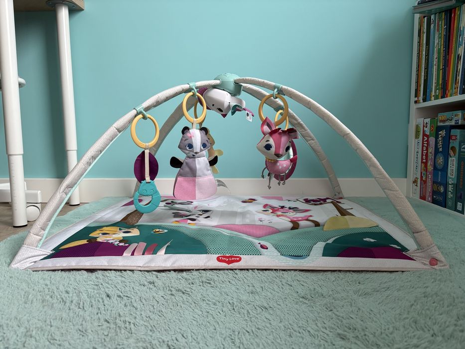 Mata edukacyjna Tiny Love Świat Małej Księżniczki