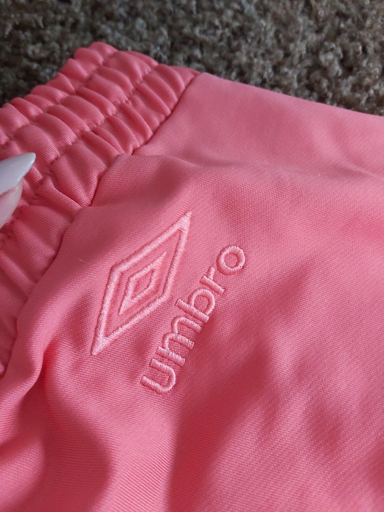 Spodnie Umbro dresowe r. L jak nowe