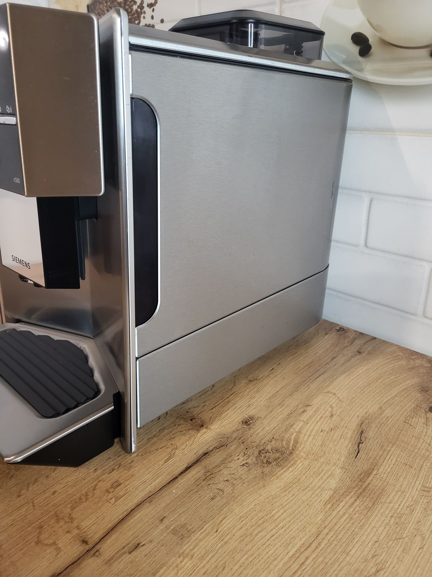 Кофеварка кофемашина Siemens EQ 9 Plus S500 Wi-Fi